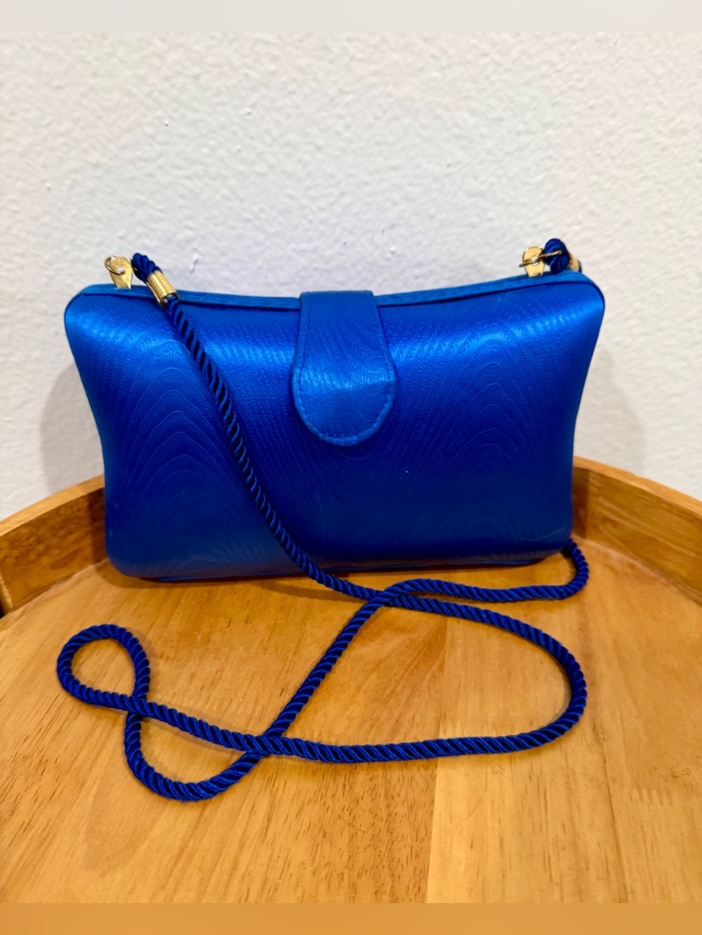 Vintage Whiting & Davis International Elegant Crossbody Evening Bag